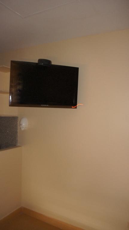 גוויאקיל Urdesa Suites Hotel מראה חיצוני תמונה