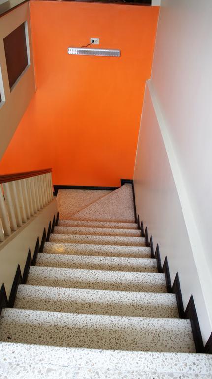 גוויאקיל Urdesa Suites Hotel מראה חיצוני תמונה