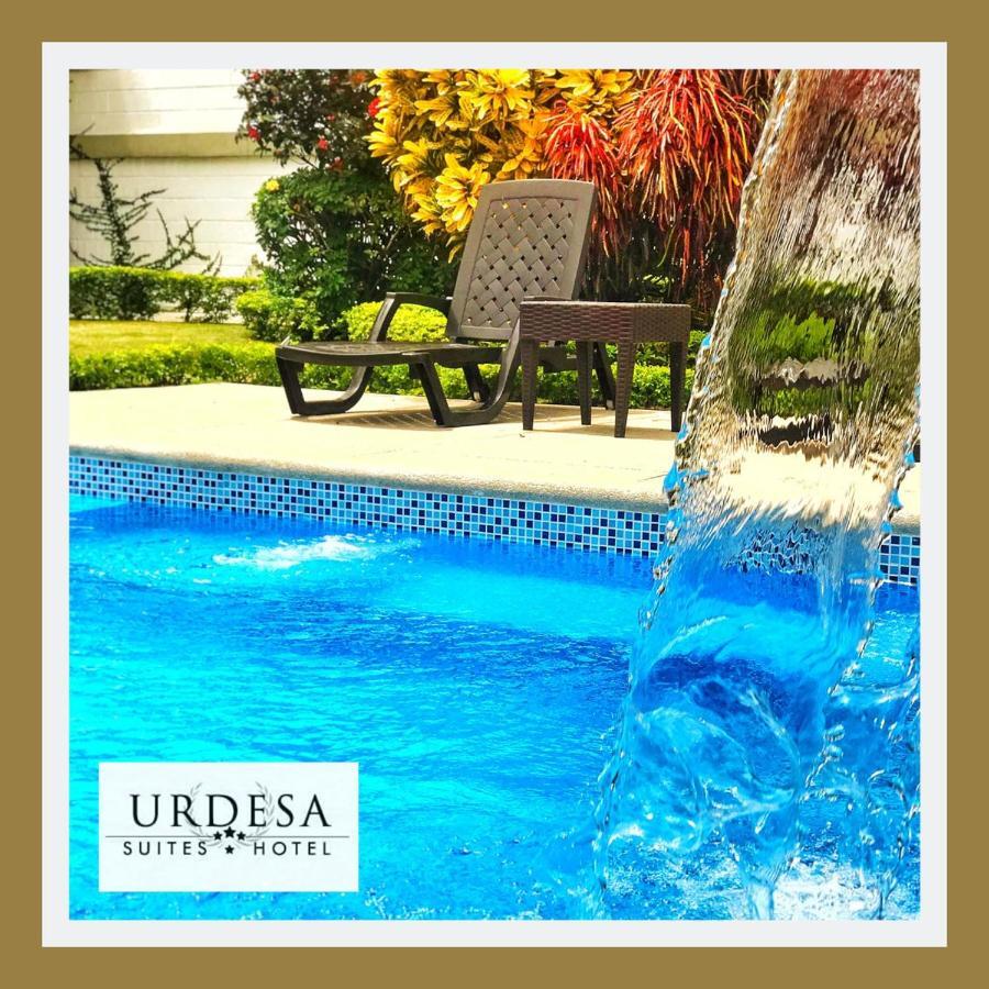 גוויאקיל Urdesa Suites Hotel מראה חיצוני תמונה